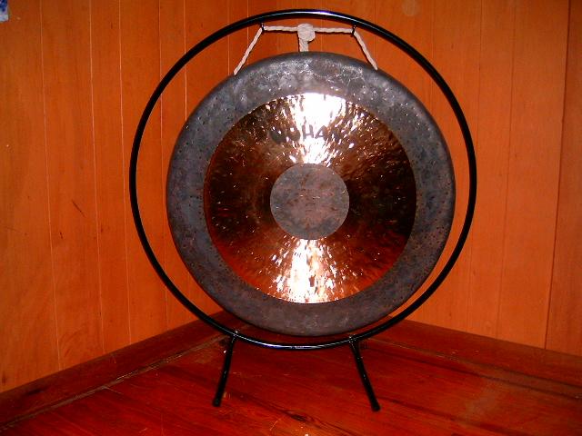 Gong stand