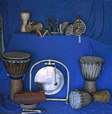 talkingshakersdjembesgong.bmp (401526 bytes)